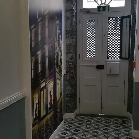 Edificio Charles 202 Фуншал